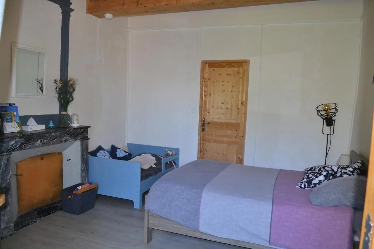Bed & Breakfast 10 Mn A7 Chambre D Hotes Et Gites De Cozance Piscine, Mini Ferme Gratuit - Spa Et Sauna En Extra Sur Reservation Anjou