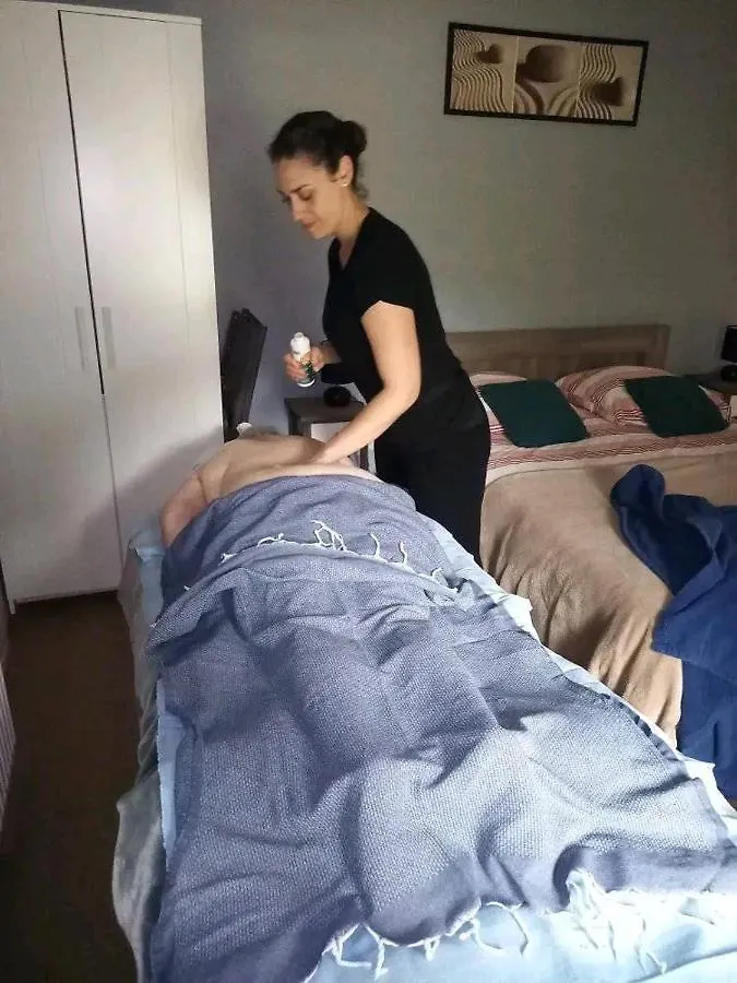 10 Mn A7 Chambre D Hotes Et Gites De Cozance Piscine, Mini Ferme Gratuit - Spa Et Sauna En Extra Sur Reservation Anjou 0*,  France