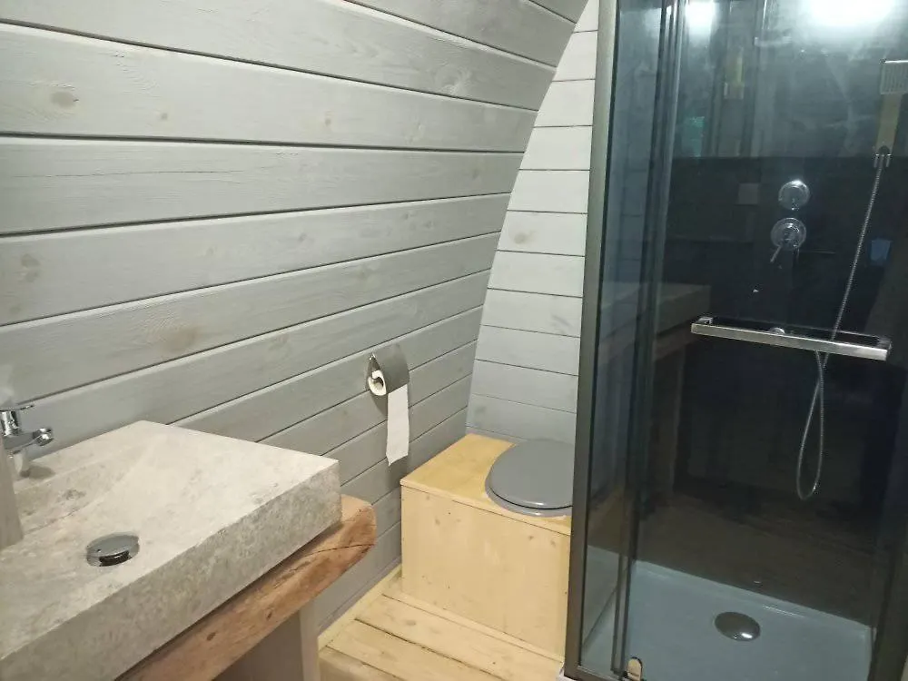 10 Mn A7 Chambre D Hotes Et Gites De Cozance Piscine, Mini Ferme Gratuit - Spa Et Sauna En Extra Sur Reservation Anjou Bed & Breakfast